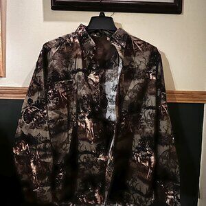 North River Outfitters men's long-sleeve button-front shirt
